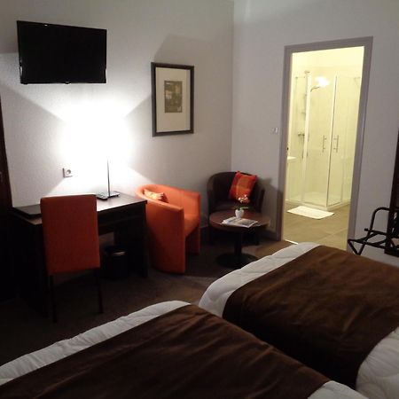 Hotel De Montaulbain Verdun-sur-Meuse Екстериор снимка
