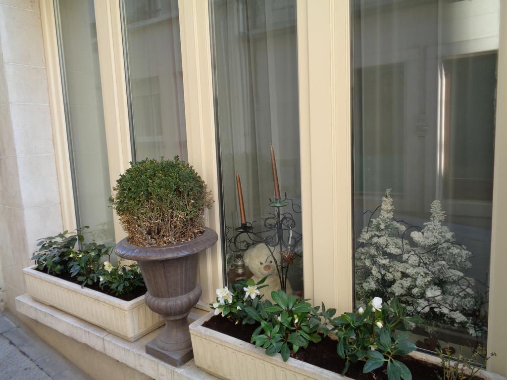 Hotel De Montaulbain Verdun-sur-Meuse Екстериор снимка