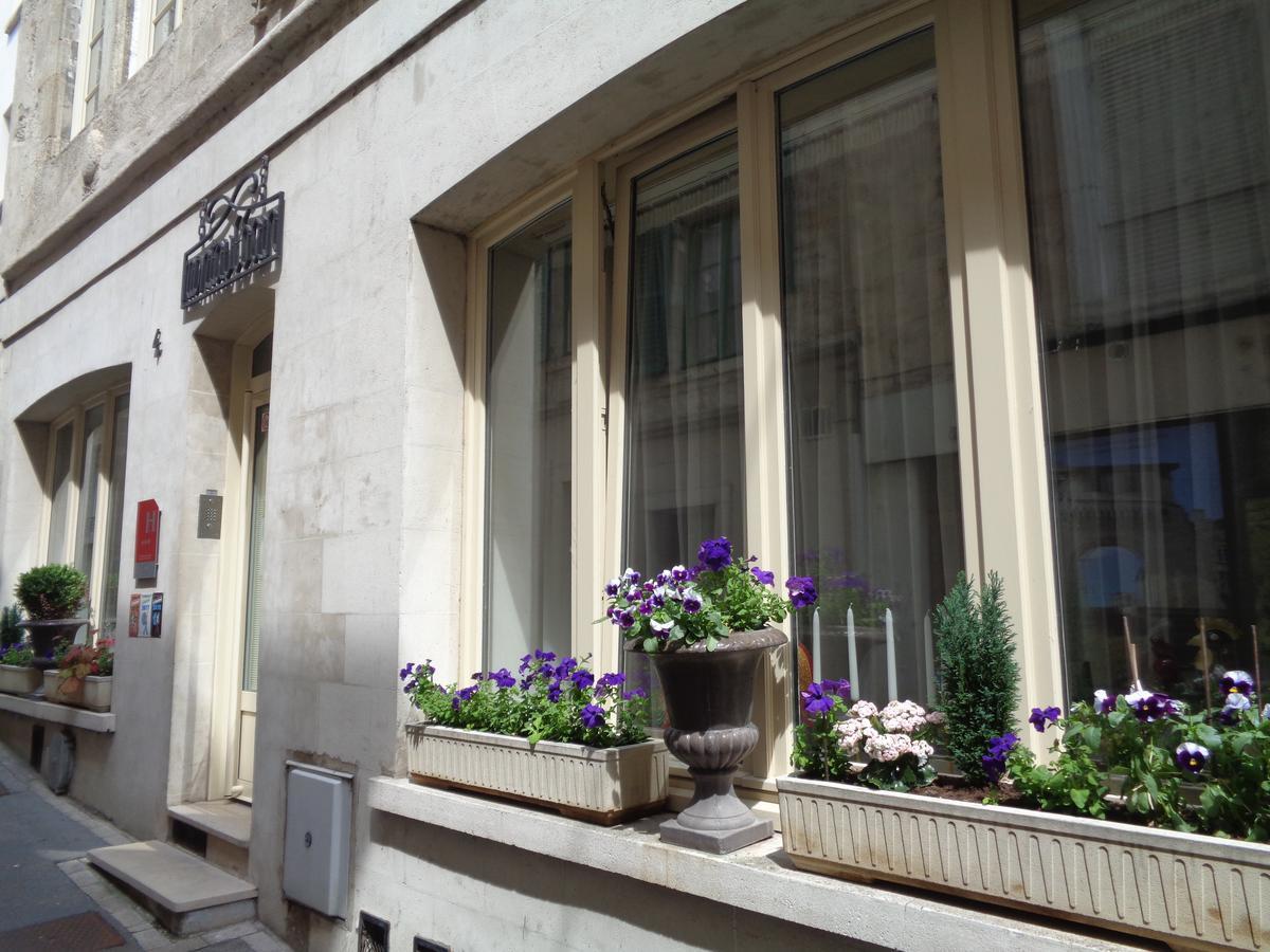Hotel De Montaulbain Verdun-sur-Meuse Екстериор снимка
